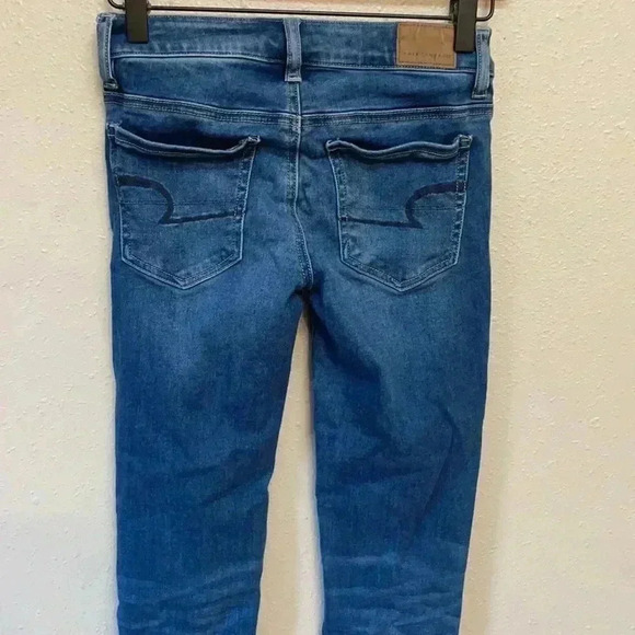 AMERICAN EAGLE Women’s Distressed Cropped Jeggings - Picture 6 of 10